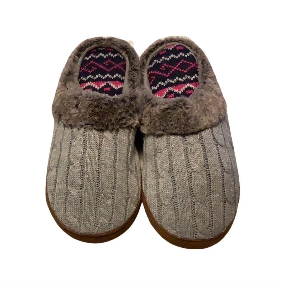 Dear foams Cable Slippers